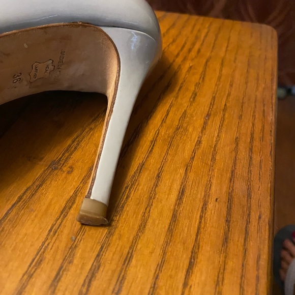 LK Bennett grey Patton leather made in Italy size EUC. Aprx size 6 - Picture 3 of 8